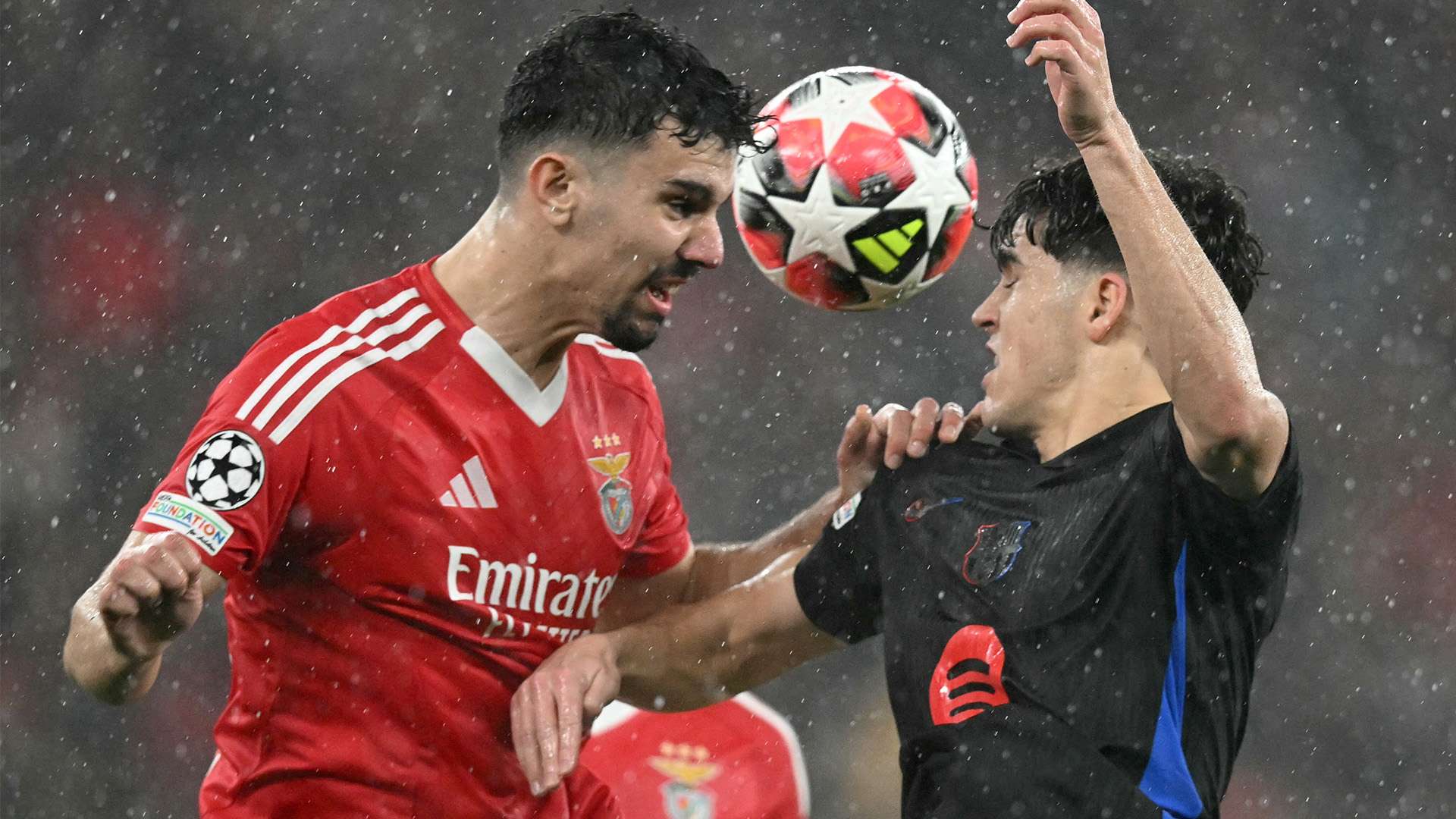 中国U-17国家女子足球队启程印尼征战亚洲杯