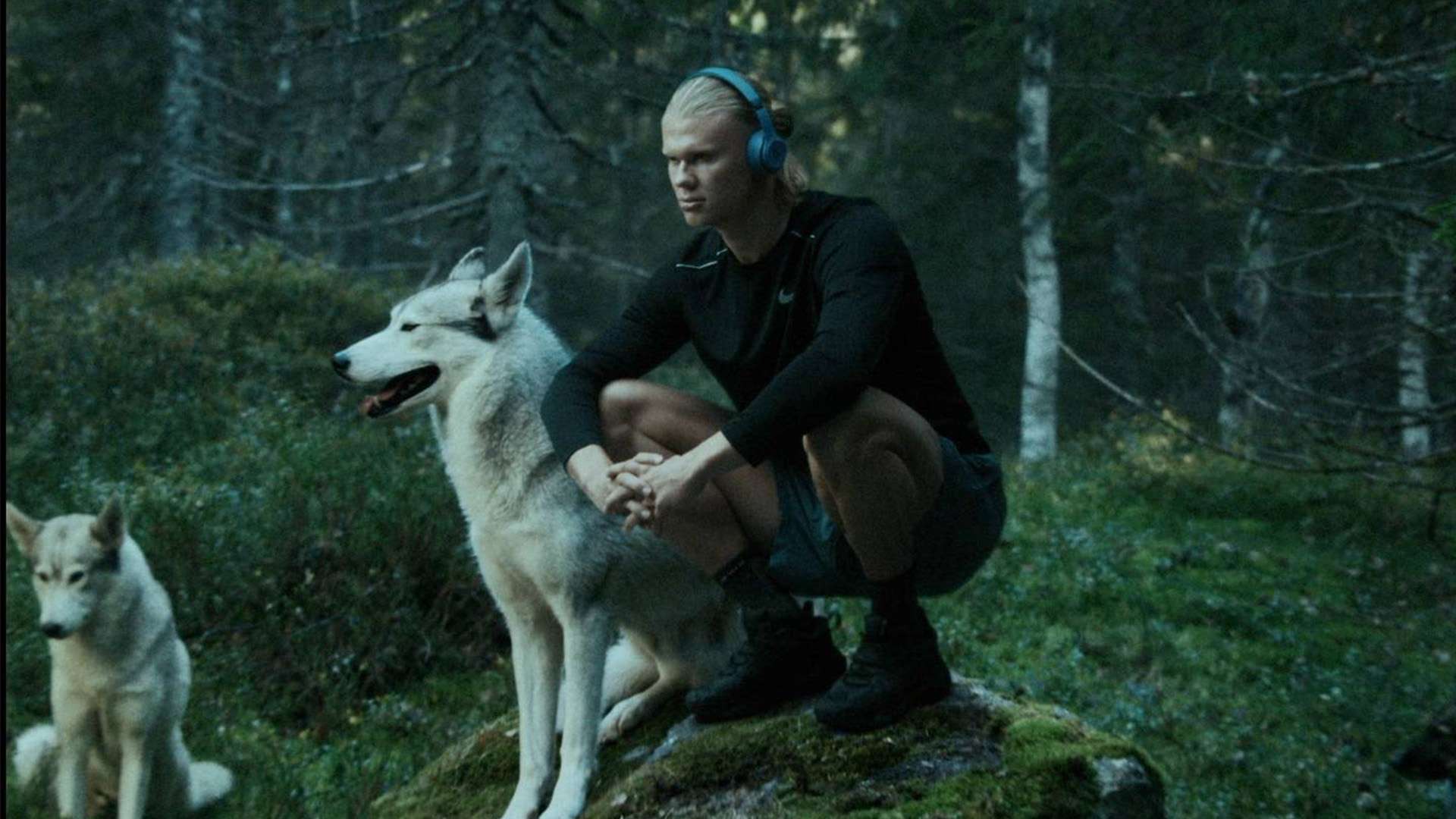 竞速小轮车预赛激烈开战，谁将晋级决赛？