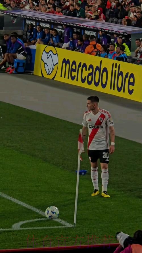 敲定马斯坦托诺解约金 皇马与河床达成协议 敲定马斯坦托诺解约金 皇马与河床达成协议